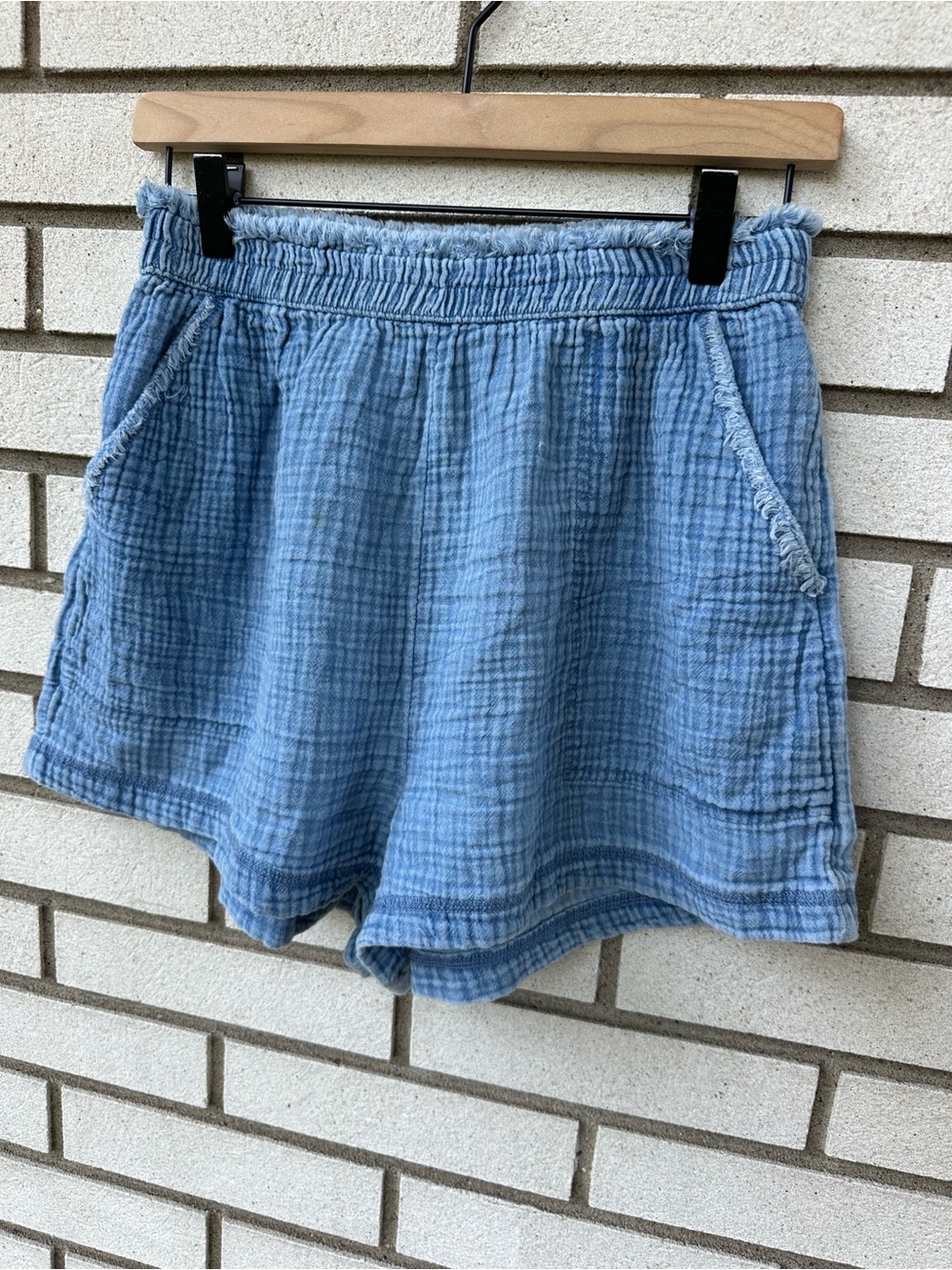 Aerie Gauzy High Waisted Blue Cotton Raw Edge Lounge Shorts M Pockets Beach - Picture 5 of 13